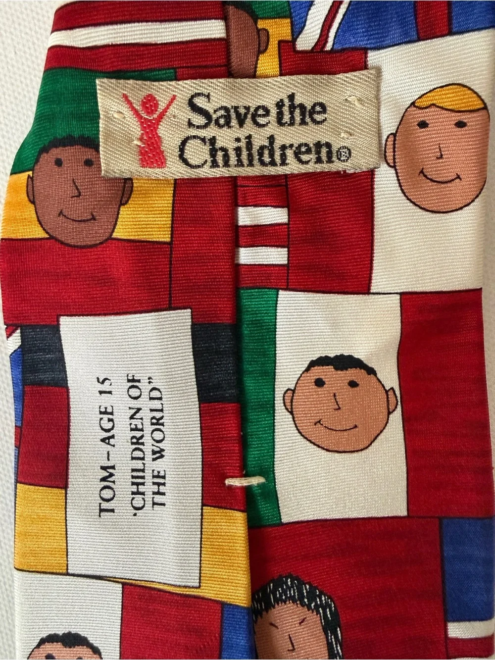 Vintage Save the Children Children of the World 100% Silk Tie